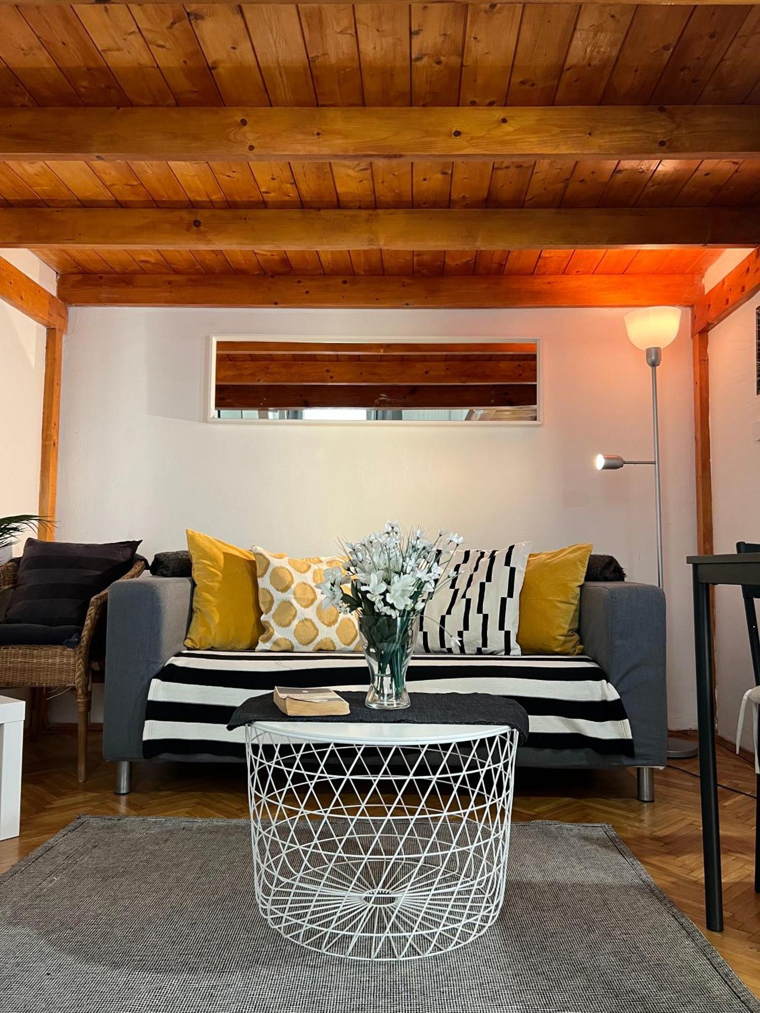 Lovely Little Loft Studio In The Heart Of Budapest Exteriör bild